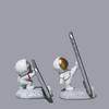 Astronaut Phone Holder Resin Universal Cell Stand Bracket Desk Ornaments Kids Gift Toy Office Table Decoration Stationery