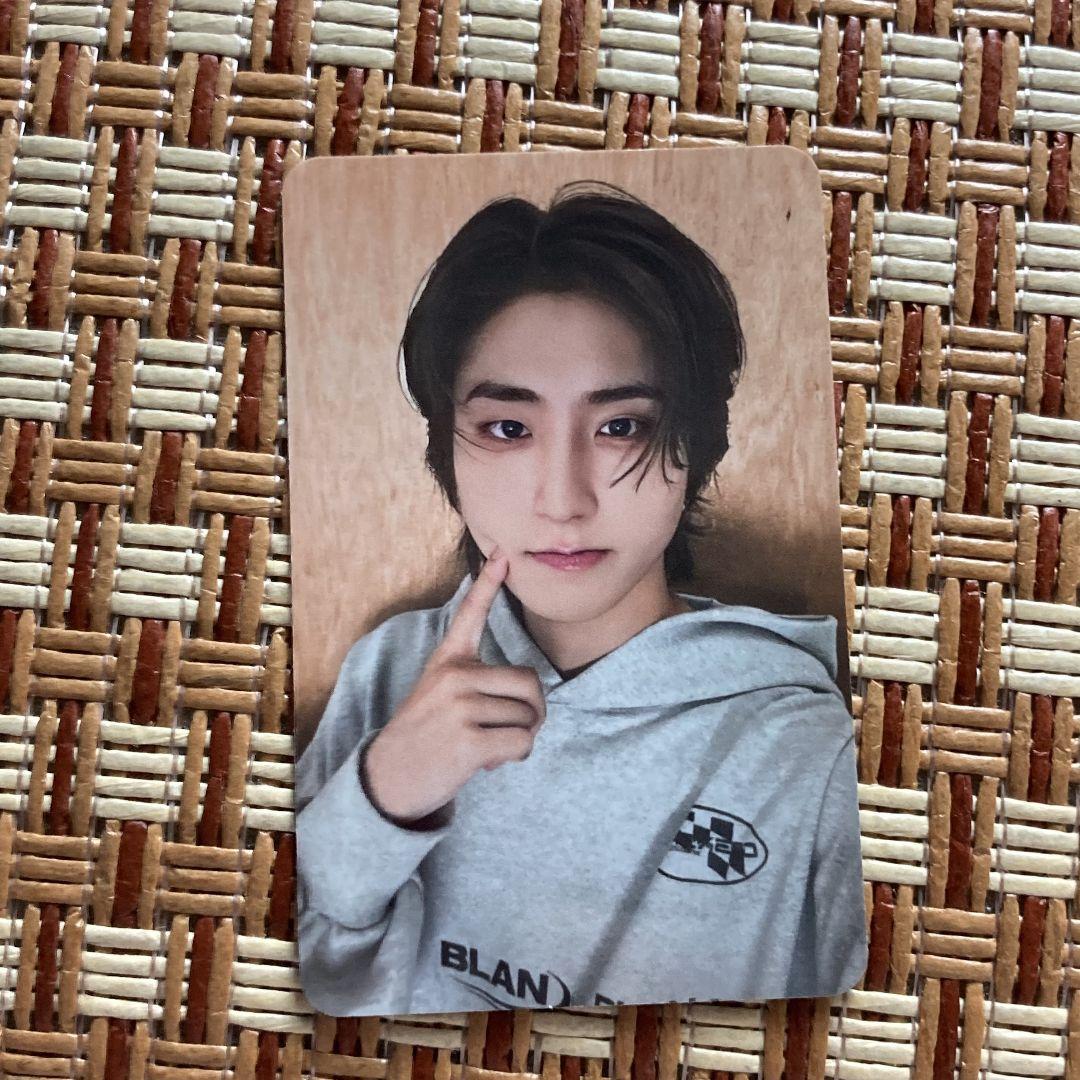 

[USED] Han Sukiz Public Broadcast StrayKids kwave Stay Trading Card