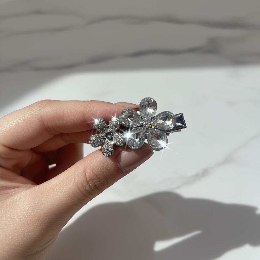 Korean Vintage Crystal Black Rhinestone Flower Hair Clip for Women's Bangs