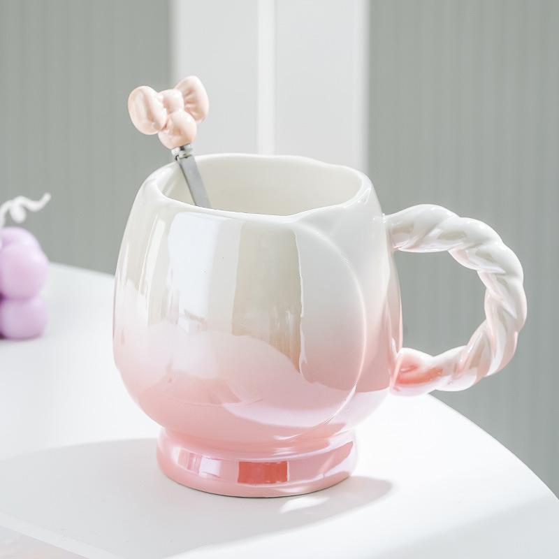 

Кружка Цветок Высококачественная Керамическая Чашка Бытовая Чашка для Кофе Завтрака Чашка для Воды Подарок на День Рождения Девочки Сувенир 301-400ml