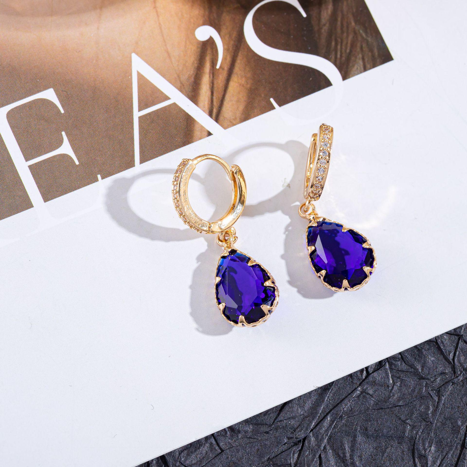 Copper Gold Plated Gradient Water Drop Earrings with Micro-set Flower Claw Design