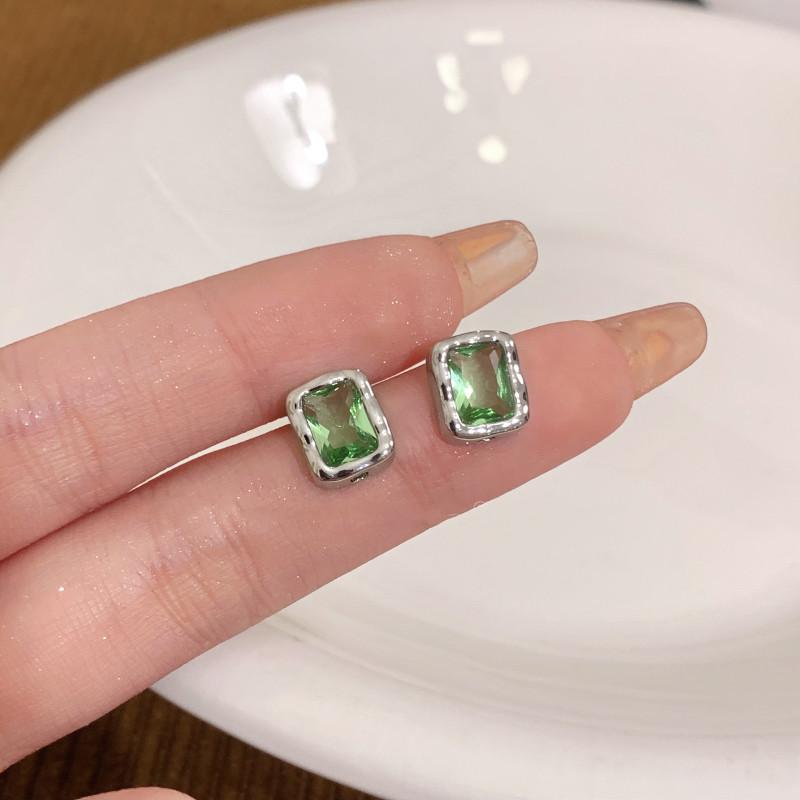 925 Silver Tulip Earrings Women S Tide Light Luxury Earrings Niche Earrings Free High-End Ear Hooks
