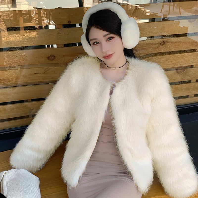 Autumn and Winter Long Sleeve Warm Fox Fur Coats Women Vintage Round Neck Elegant Plush Loose Jackets Women Solid Casual Ladies Outerwear Jacket 25519