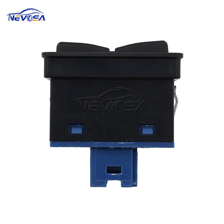 

Замена переключателя стеклоподъемника BMW 7 серии E38 61318368932 Electric