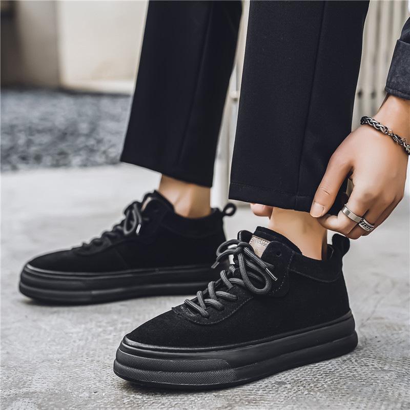

Men s shoes 2025 autumn and winter new high-top leather shoes Korean version versatile student board shoes lightweight sports and leisure shoes men 39