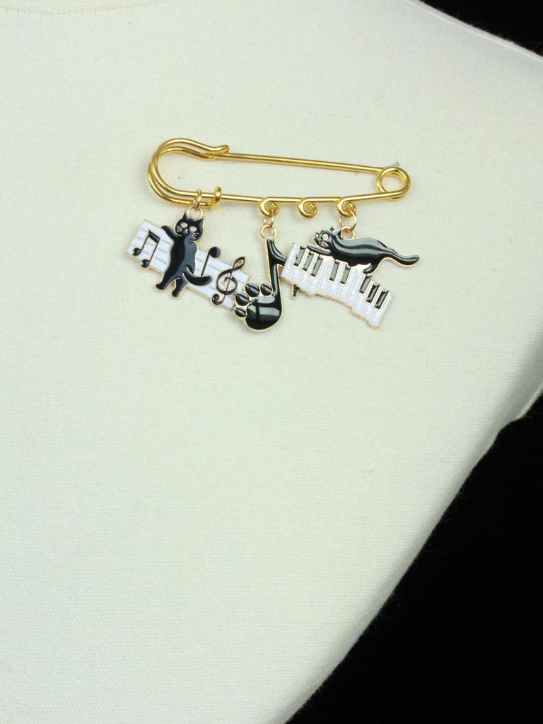 Creative Alloy Kitten Brooch Pin Badge & Bag Accessory