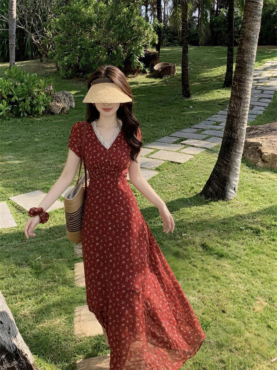 2026 Plus Size Korean Spring/Summer Floral V-neck Short Sleeve Retro Dress 4XL