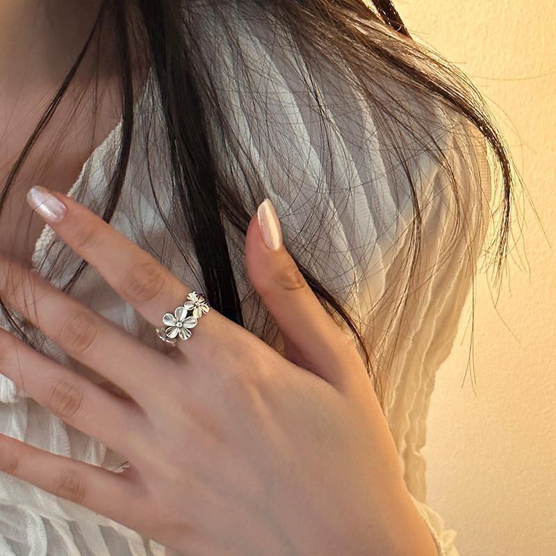 Trendy Copper Geometric Ring For Women With Adjustable Open Design For Elegant Fashion Style