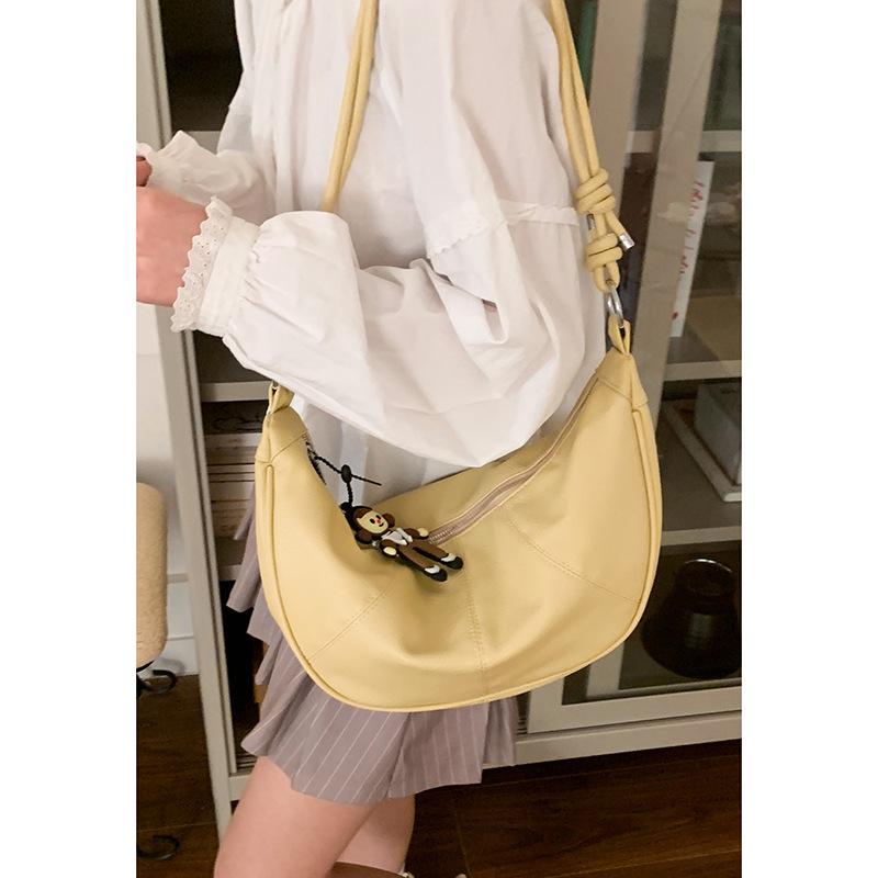 Niche Texture Underarm Bag Women's Bag 2025 Spring New Dumpling Bag Large Capacity Shoulder Messenger Bag