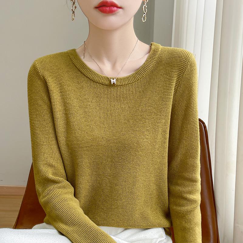 Round Neck Sweater Women's Autumn and Winter Slim Thin Long-sleeved Knitted Bottoming Shirt
