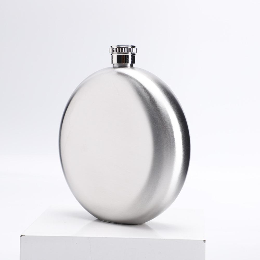 Stainless Steel Round Whiskey Flask 5/8 Oz Hip Flask Portable Pocket Wine Flagon Outdoor