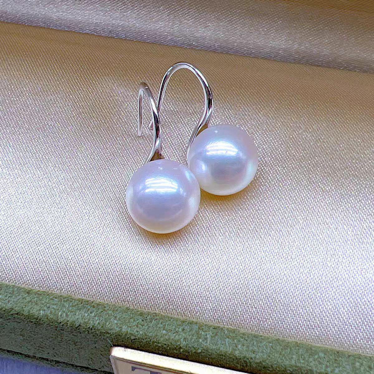 

Серьги-пусеты из стерлингового серебра с круглым пресноводным жемчугом 5A 10-12 мм 10-11mm Gold Silver