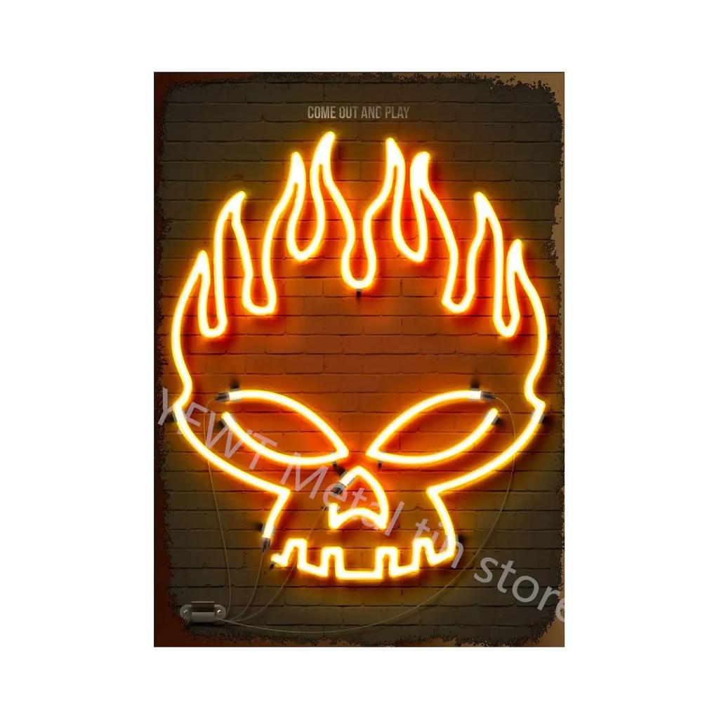 Vintage Colorful Neon Toilet Sign Sexy Woman Plaque Vintage Tin Sign Retro Metal Sign Decorative Plaque Wall Decor
