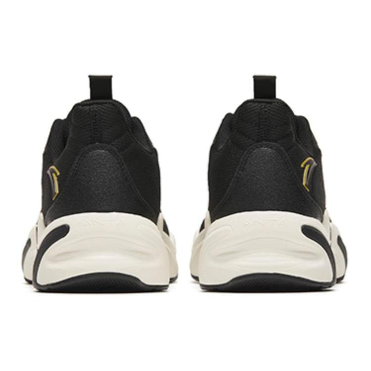 ANTA Keep Moving Run Collection 'Black White Gold' 112245523-8