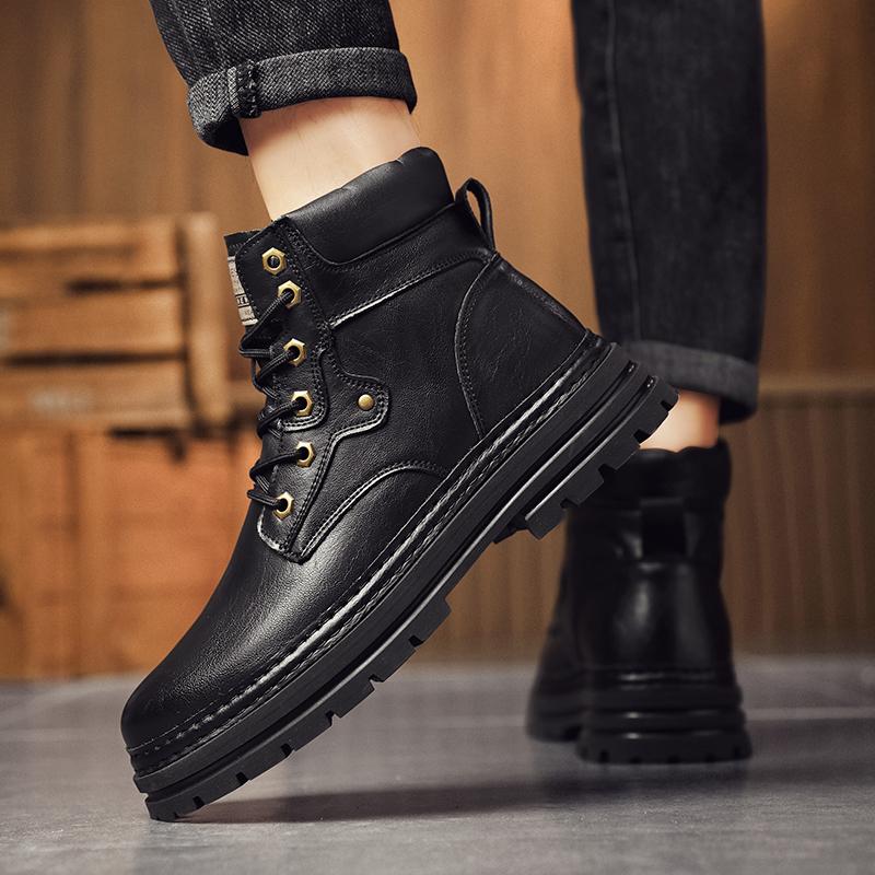 Fashion Man Round Toe Style Outdoor Motorcycle Boots Warm Plush Fur Winter Boots for Men Genuine Leather Basic Boots Comfy Outdoor Shoes