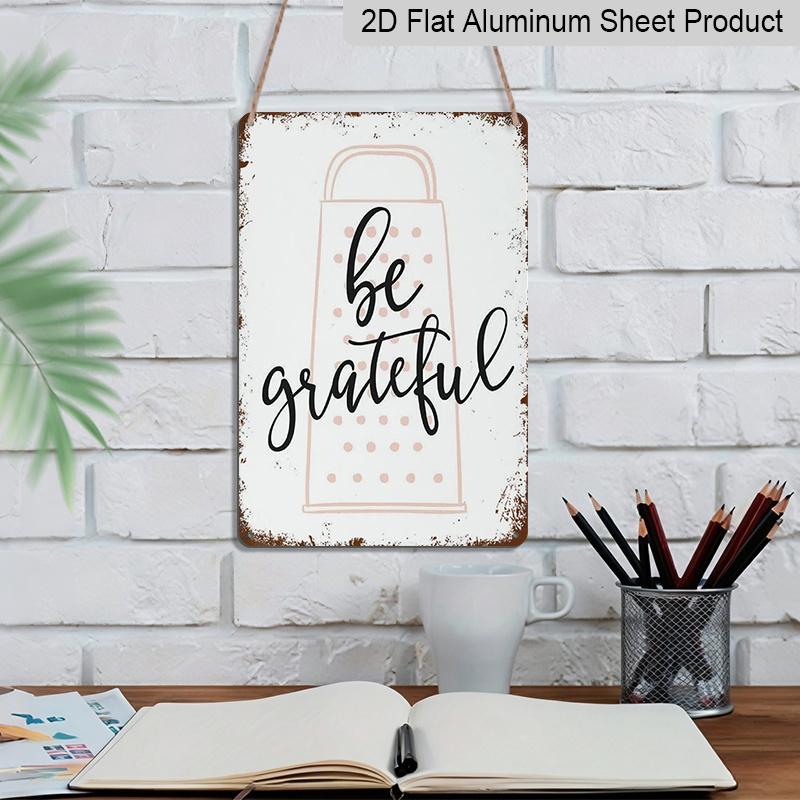 2D Flat, 1pc "Be Grateful" Grater Aluminium Sign - 8"x12" Rustic Pink & White Kitchen Decor, Cheese Grater Accent Wall Art, Perfect for Farmhouse