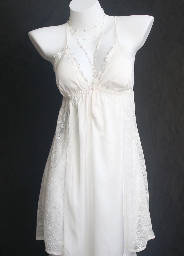 Lace Trim Padded Strappy Nightgown - Women's Spring/Summer/Autumn Collection, Front Button, Sexy & Elegant Style