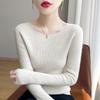 Maglione da Donna a Collo Tondo Basso in Maglia Slim per Autunno e Inverno