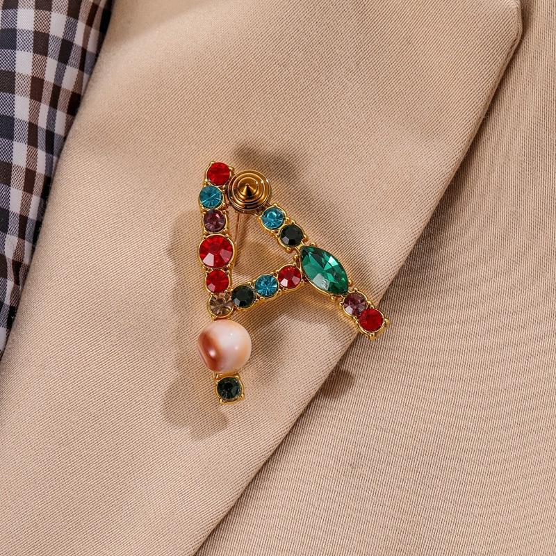 1PC 26 Letters Colorful Jewelry Gifts for Women Alphabet Brooch A-Z Rhinestone Letter Pin