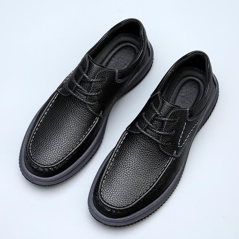 Fashion Spring Autumn Cow Leather Men's Dress Shoes New Designer Fashion Casual Loafers Male Solid Color Soft Sole Driving Shoes Man