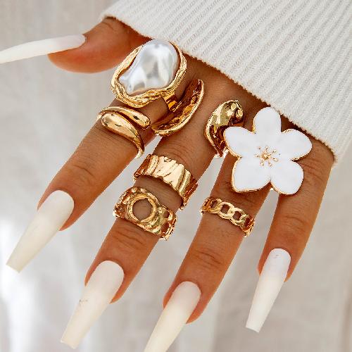Design Geometric Baroque Pearl Ring Alloy Flower Dripping Branch Ring Set
