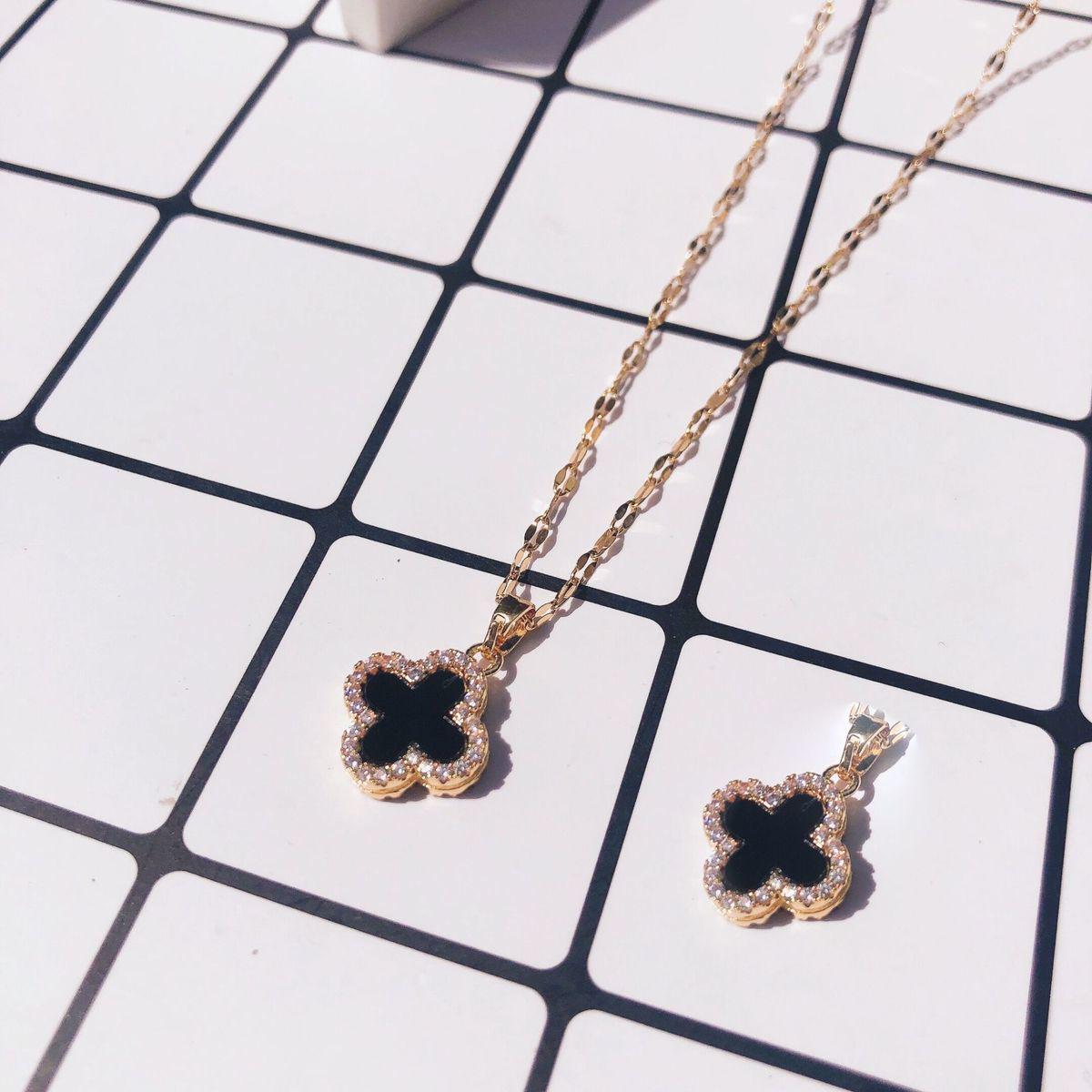 Элегантное двустороннее колье «Четырехлистный клевер» - Покрытое розовым золотом с черно-белой эмалью, микро-инкрустация цирконием для женщин