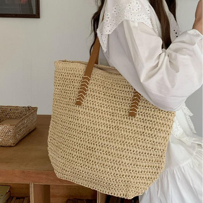 Korean Commuter Large Capacity Straw Woven Shoulder Bag Female Simple Summer Beach Vacation Handmade Basket Bag Travel Tote Bag