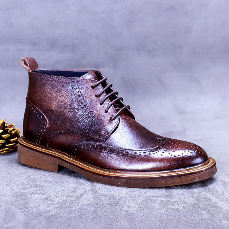 Fashion Men's Autumn Winter Plus Velvet Warm Carved Brogue Leather Shoes Street Cowhide Lace-Up Boots Male British Retro Tooling Boots