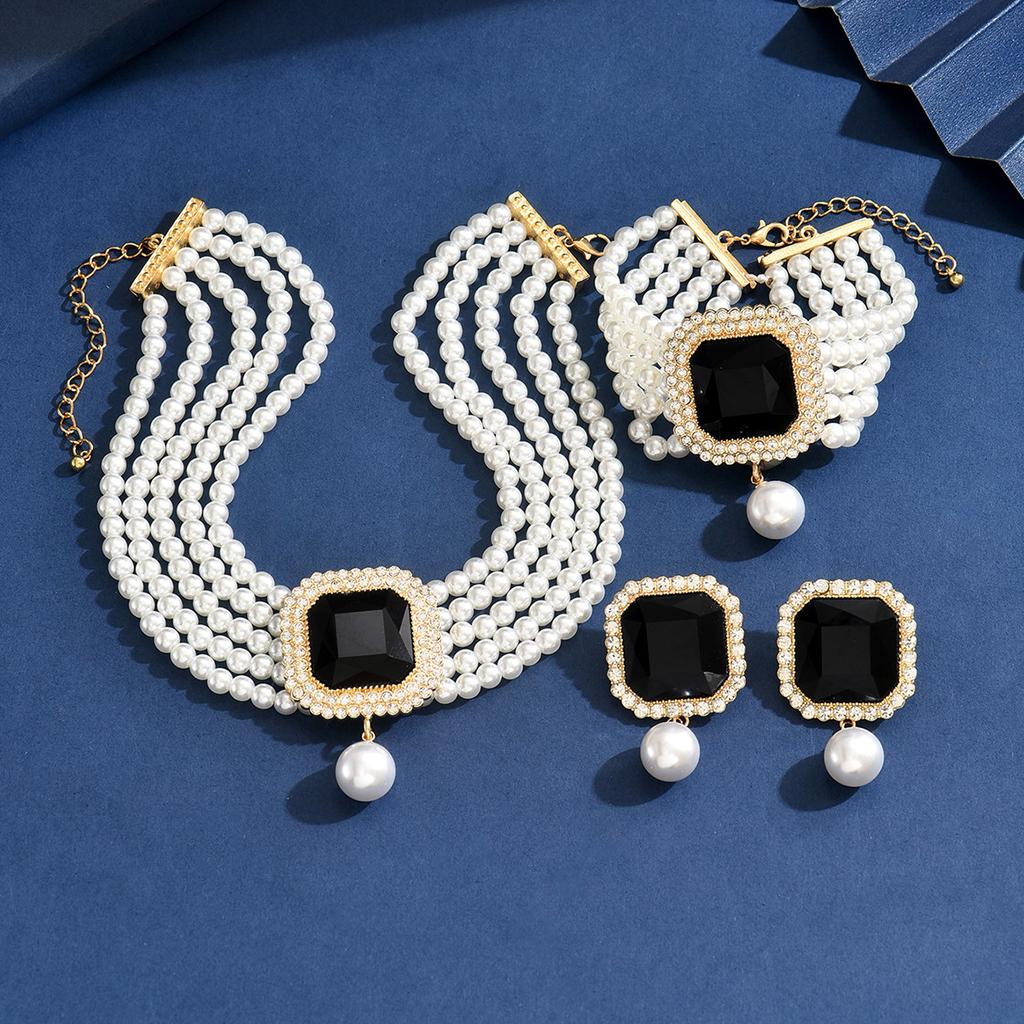 Retro Color Full Diamond Bracelet Three-piece Set, European and American Light Luxury High-end Imitation Pearl Necklace Jewelry Women
