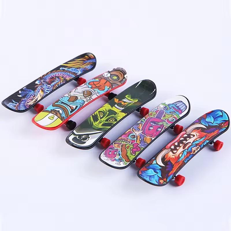 10/20Pcs Finger Skateboard Toys Creative Fingertip Fingerboards Toys for Kids Birthday Party Favors School Gift Goodies Filler