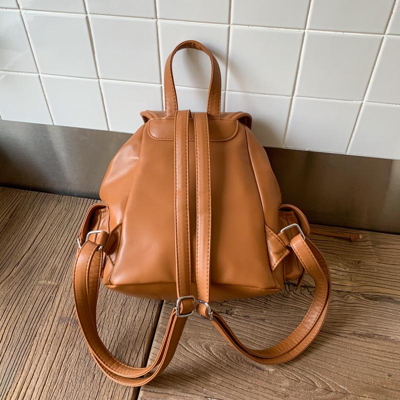 2025 Fashionable Women Backpacks Large Capacity Leather Shoulder Bags College Student Schoolbags Ladies Travel Commuter Bags