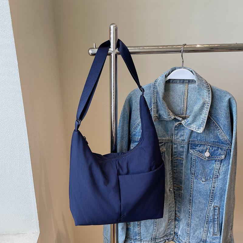 Lightweight Niche Retro Lazy Tote Bag Nylon Cloth Shoulder Messenger Bag Work Armpit Bag