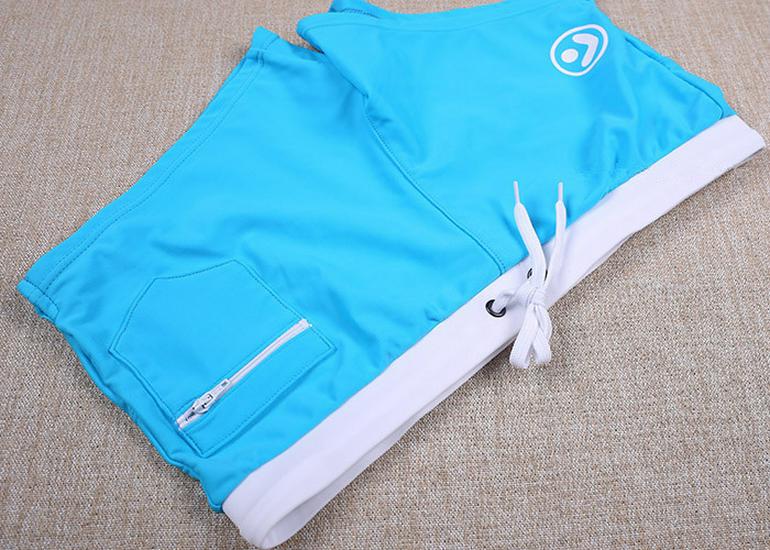 Men's Low-Waist Quick-Dry Lycra Swim Trunks with Color Block Design