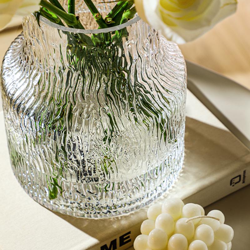 Trendy Transparent Glass Hydroponic Flower Vase for Fresh Roses - Elegant Living Room/Dining Table Decor