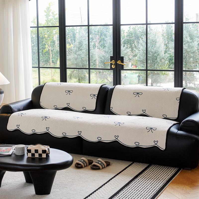

Sofa cushion new four-season universal cream wind non-slip straight row seat cushion one-piece leather sofa cover towel 90*70cm