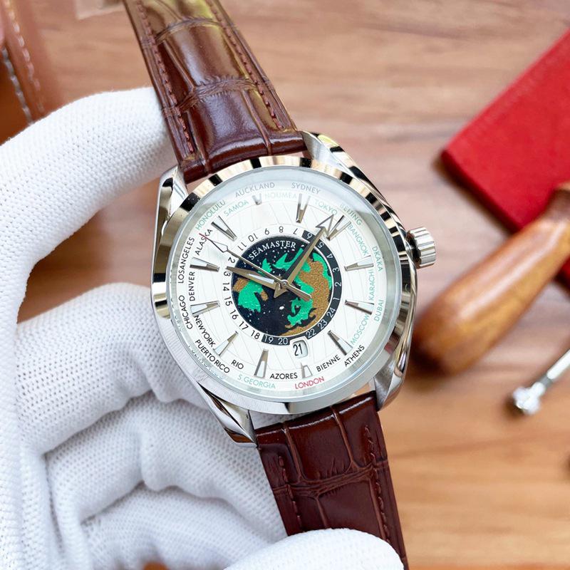 Seahorse 300 Men's Stainless Steel Automatic Mechanical Watch by Daishika