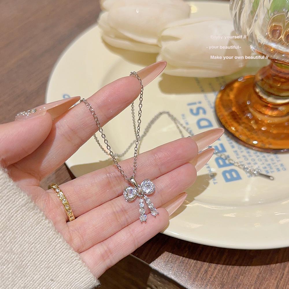 2025 Luxury Titanium-Clad Women's Summer Necklace - Non-Fading, High-End Design
