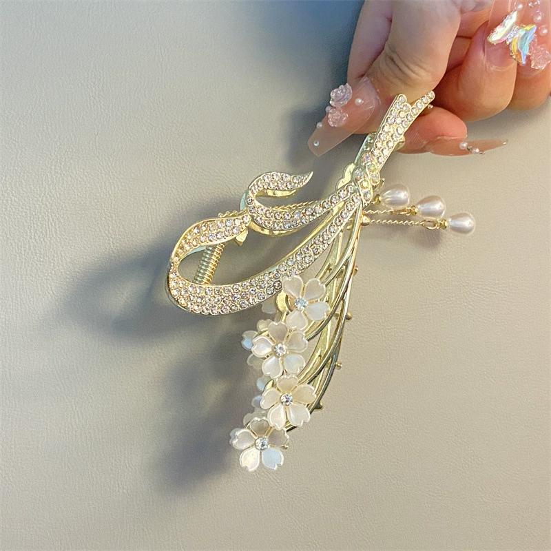 New Alloy Women Rhinestones Hair Claw Hair Clips Fashion Flower Butterfly Tassel Ponytail Clip Headdress Hair Accessories
