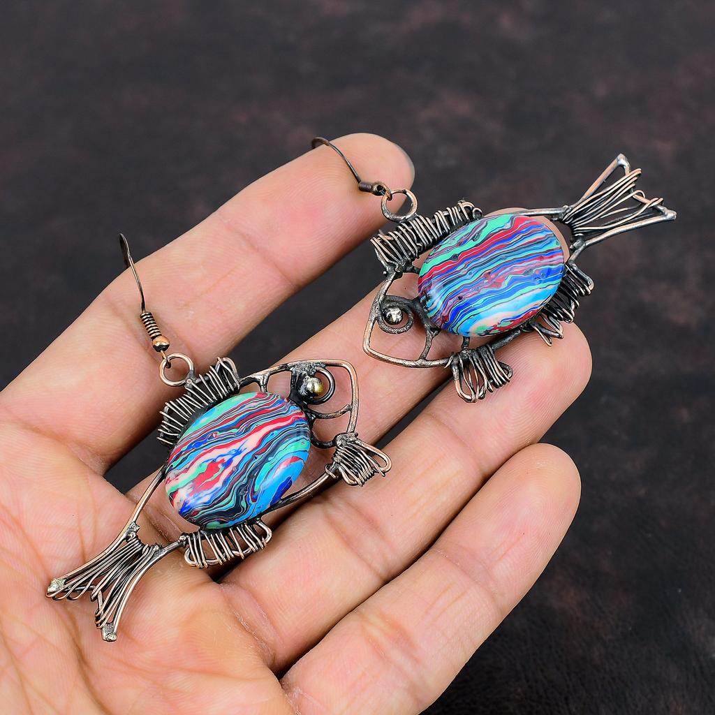 Regenbogen Calsilica Ohrring Kupferdraht umwickelter Schmuck Fisch Ohrring Handgefertigter Edelsteinschmuck Kupferohrring Drahtumwickelter Ohrring Für Geschenke