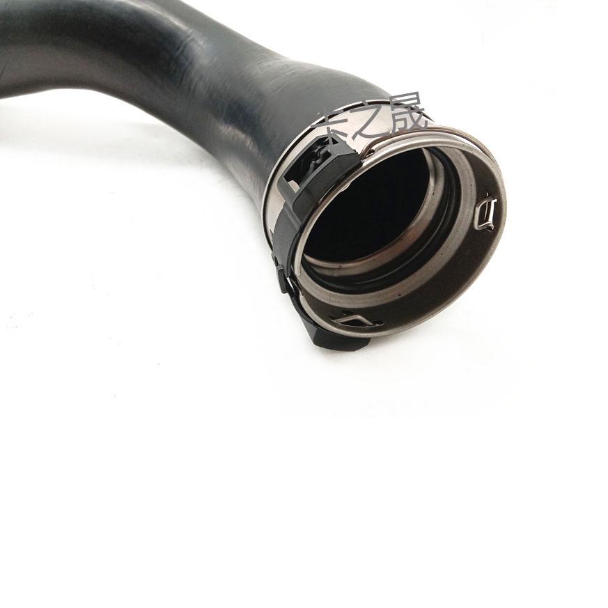 Intercooler & Turbo Pipe for BMW 3, 5, 7 Series, X5, X6 - Charge Air Pipe (Part #11618571025)