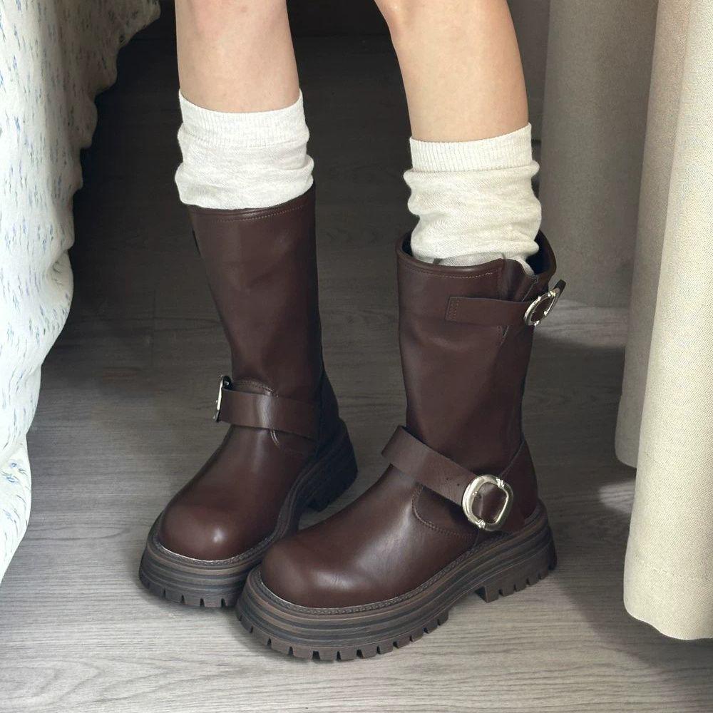 Retro Thick-Soled Slip-On Martin Boots for Women - 2025 Autumn Slimming, Versatile, Height-Enhancing Design