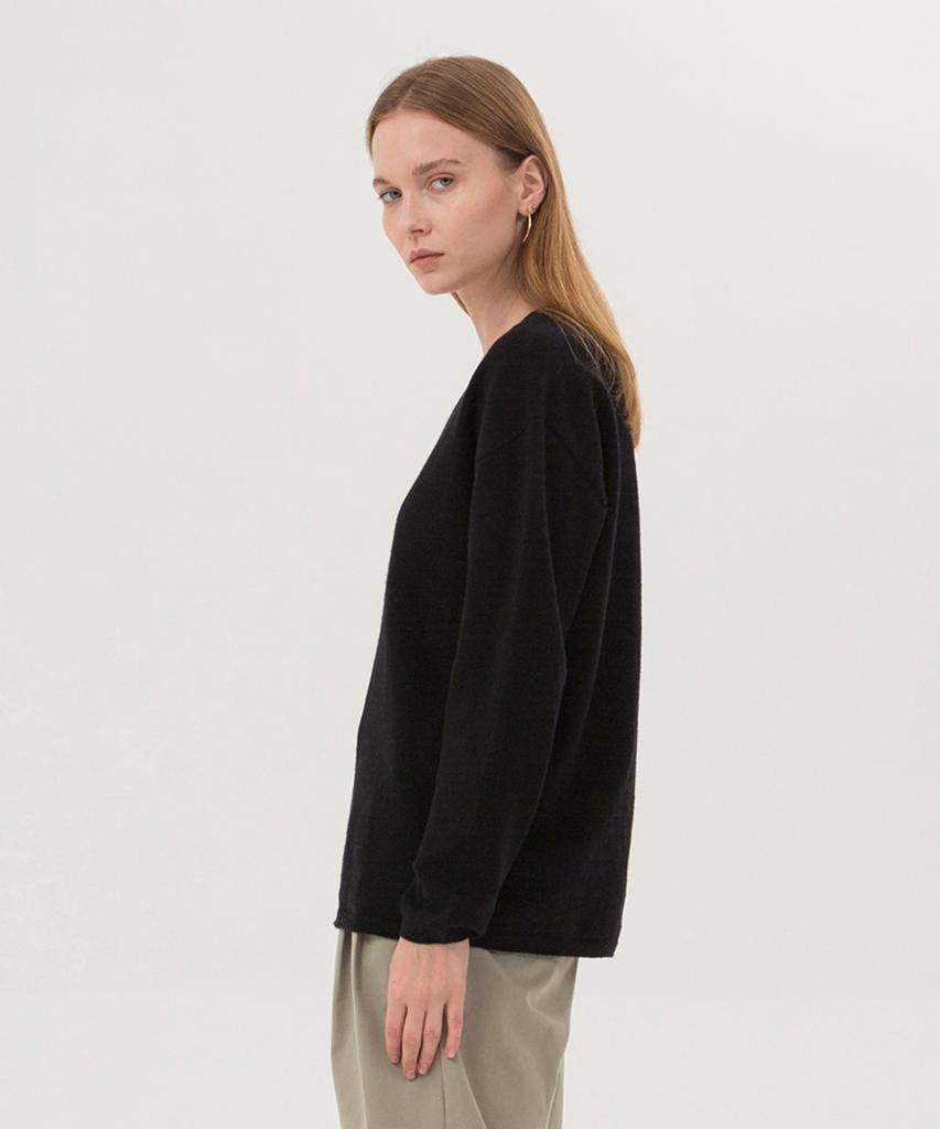 NONLOCAL V-Neck Knit - Black