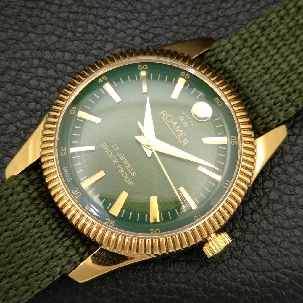 HAND-WINDING VINTAGE SWISS MENS REFURBISHED GREEN COLOR DIAL WATCH A707400-1