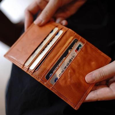 Kartenhalter aus Leder mit großem Fassungsvermögen im Retro-Stil - Multifunktionale Aufbewahrungstasche für Führerschein und Bankkarten