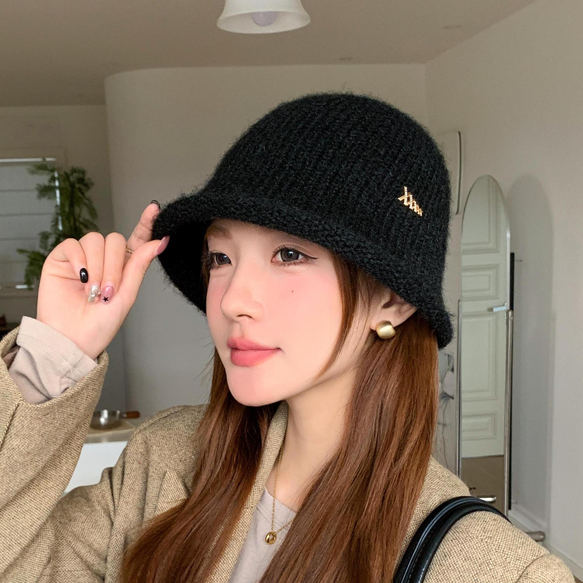 

Новая шерстяная шапка Осень и Зима Женская повседневная шляпа-ведро Теплая с плюшем Модная шляпа Универсальная новая вязаная шапка One Size