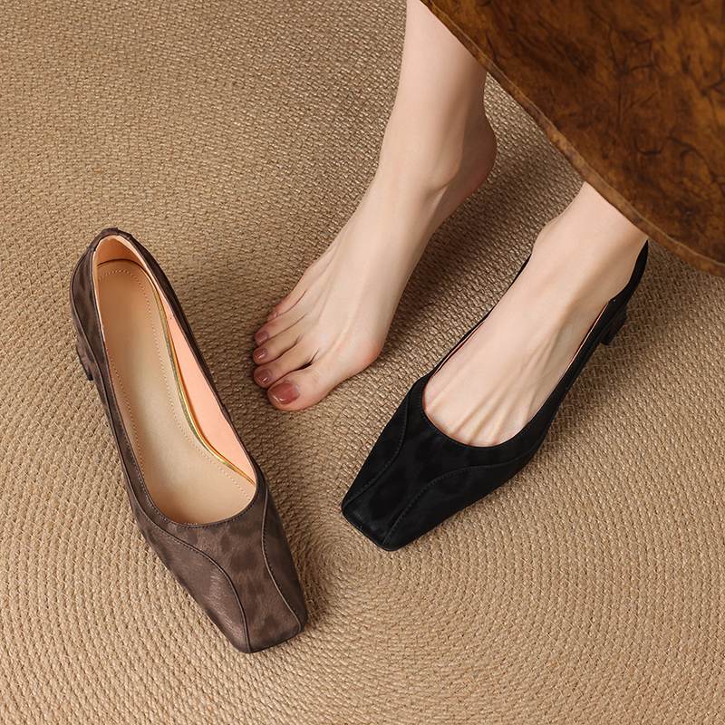 Krazing Pot Vintage Full Grain Leather Summer Autumn Thick High Heels Party Shoes Women Square Toe Leopard Prints Pumps