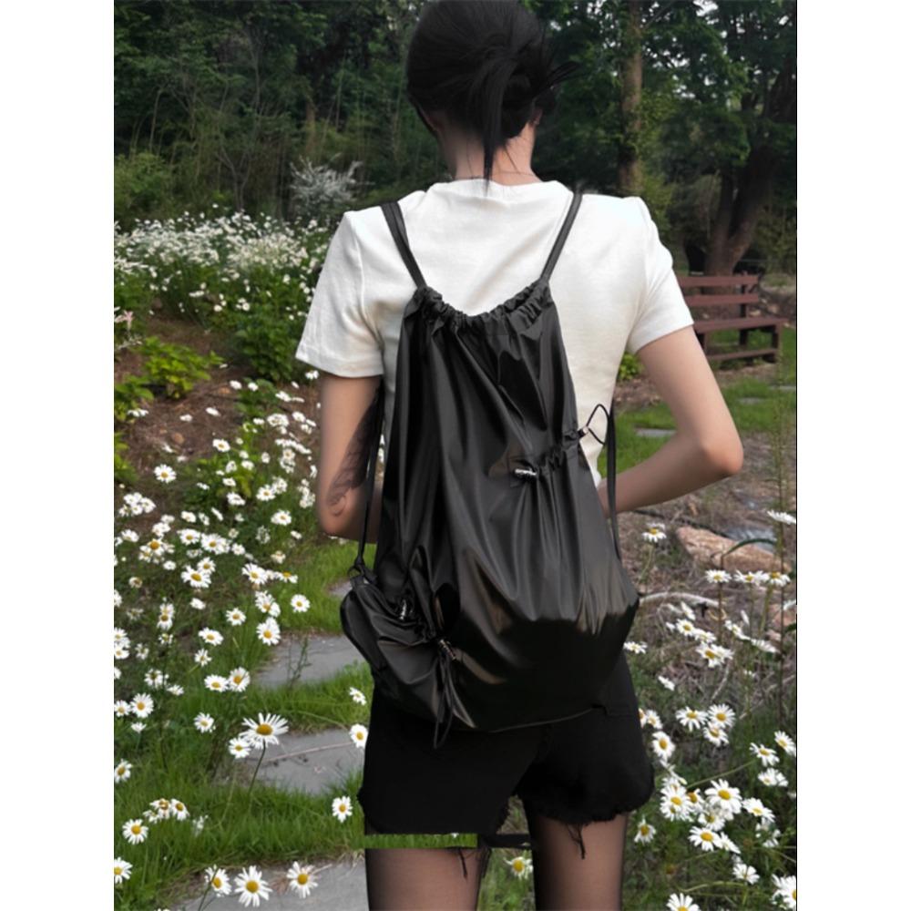 2025 новый корейский нишевый дизайн рюкзак-мешок со складками женский универсальный повседневный легкий маленький рюкзак для поездок на работу