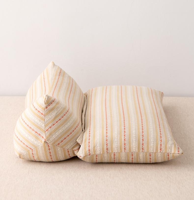 Clever Buckwheat Pillow Triangle Joint Pillow
