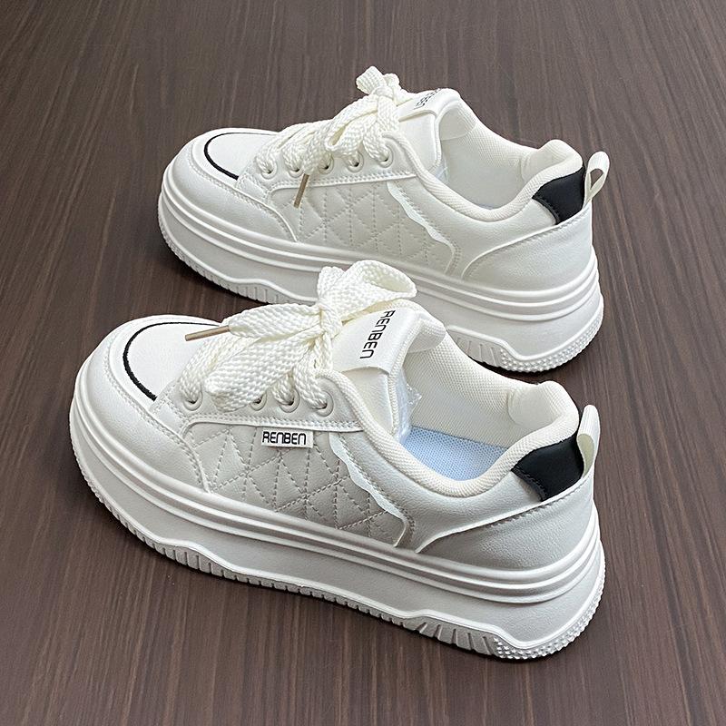 

Leather sports little white shoes women s 2025 summer new thick-soled heightening thin versatile casual popular women s board shoes 40