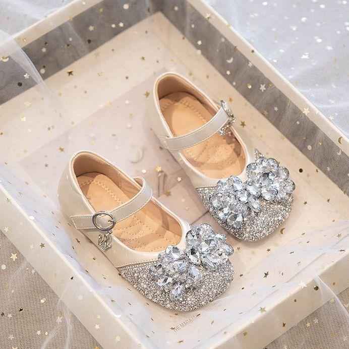 

Туфли для девочек туфли принцессы весенне-осенние детские хрустальные туфли 2025 новые кожаные туфли осенние на мягкой подошве для маленькой девочки серебристые одинарные туфли 25 yards, inner length 15.8 cm